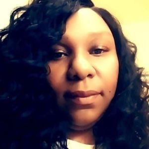 Meet your Posher, Ebony